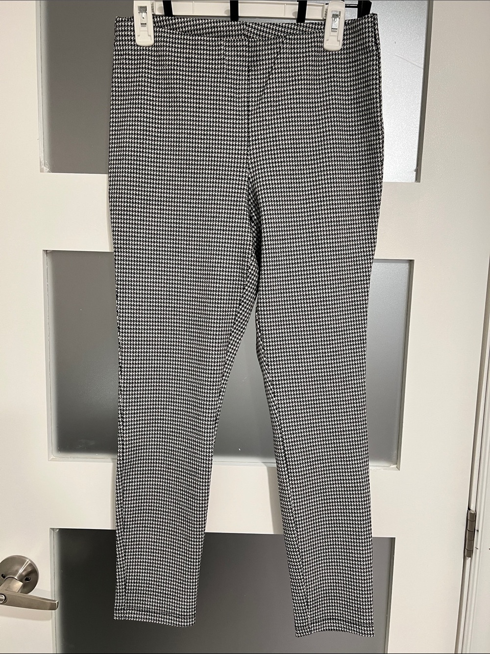 Jules & Leopold Black and White Houndstooth Leggings